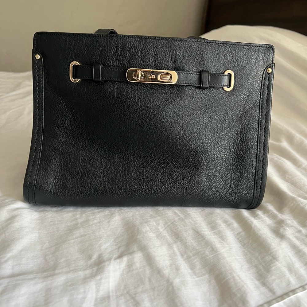 COACH Elegant Black Leather Handbag Vintage